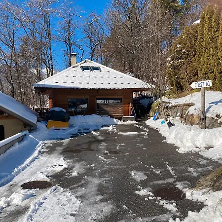 Petit Individuel شاليه بريانسن